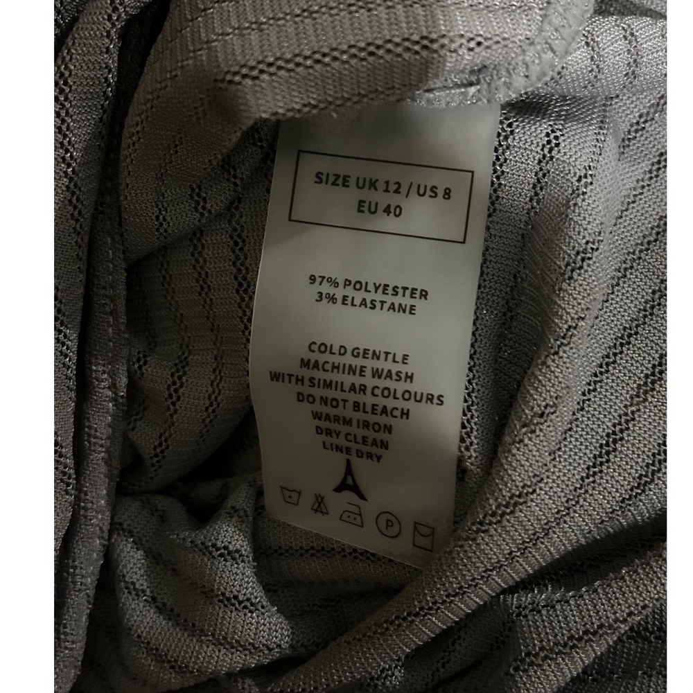 NWT Maniere De Voir Grey Mesh Asymmetric Cutout Wrap Crop Top Long Sleeve US 8 - Picture 4 of 8